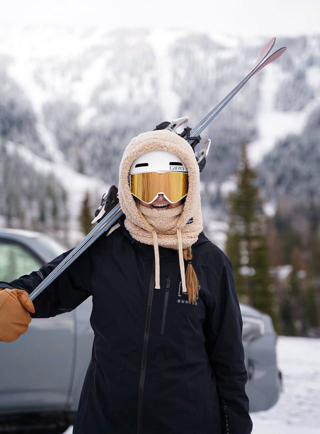 WHERE STYLE MEETS SNOW